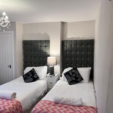 The Railway Apartments Haydon Bridge Eksteriør bilde